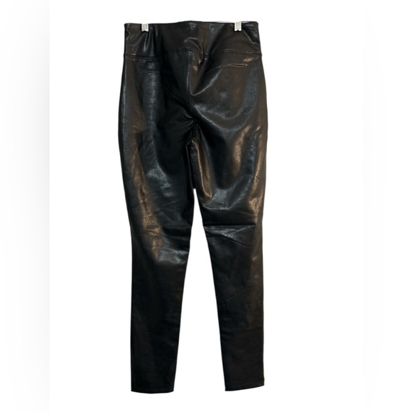 BBJ Los Angeles women’s Pants, M, Black Pleather Faux Leather Leggings Pull on - Picture 4 of 8